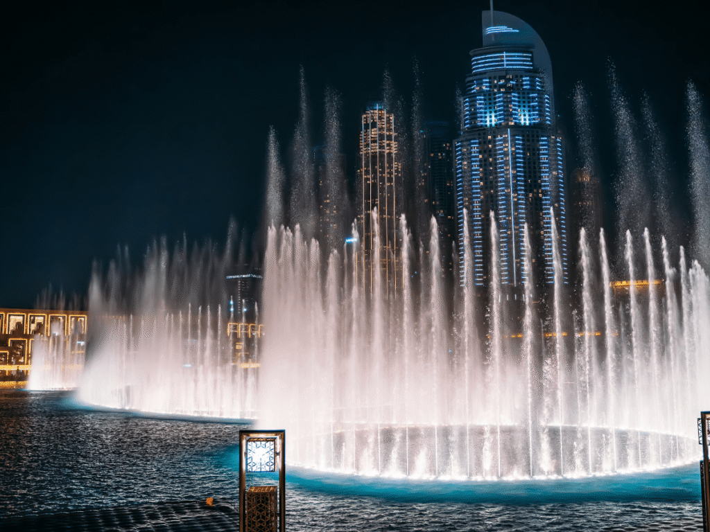 dubai waterfall show